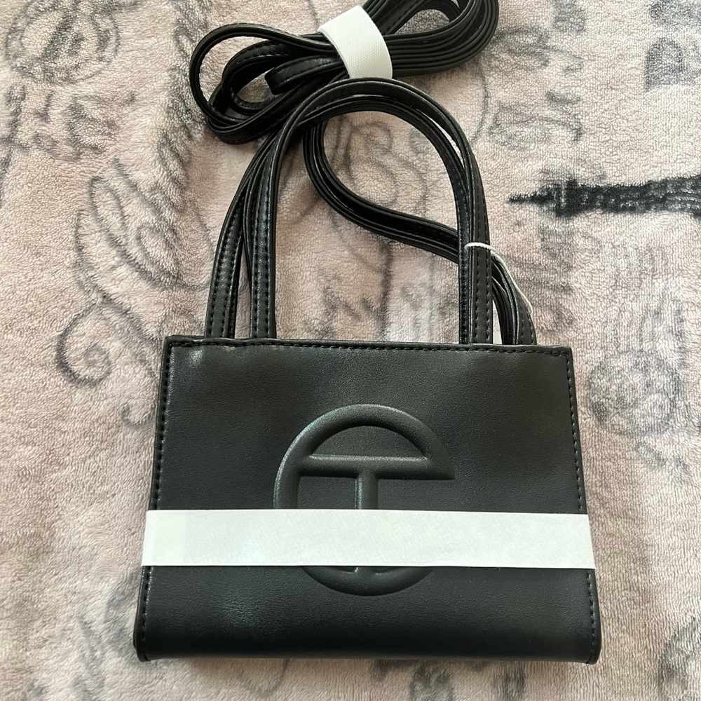 NEW TELFAR BAG!! $2️⃣0️⃣0️⃣~🅿️🅿️